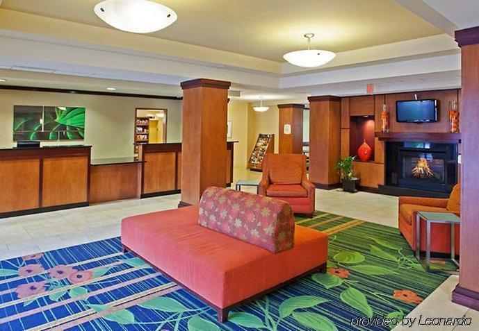 Fairfield Inn & Suites Louisville Downtown Экстерьер фото